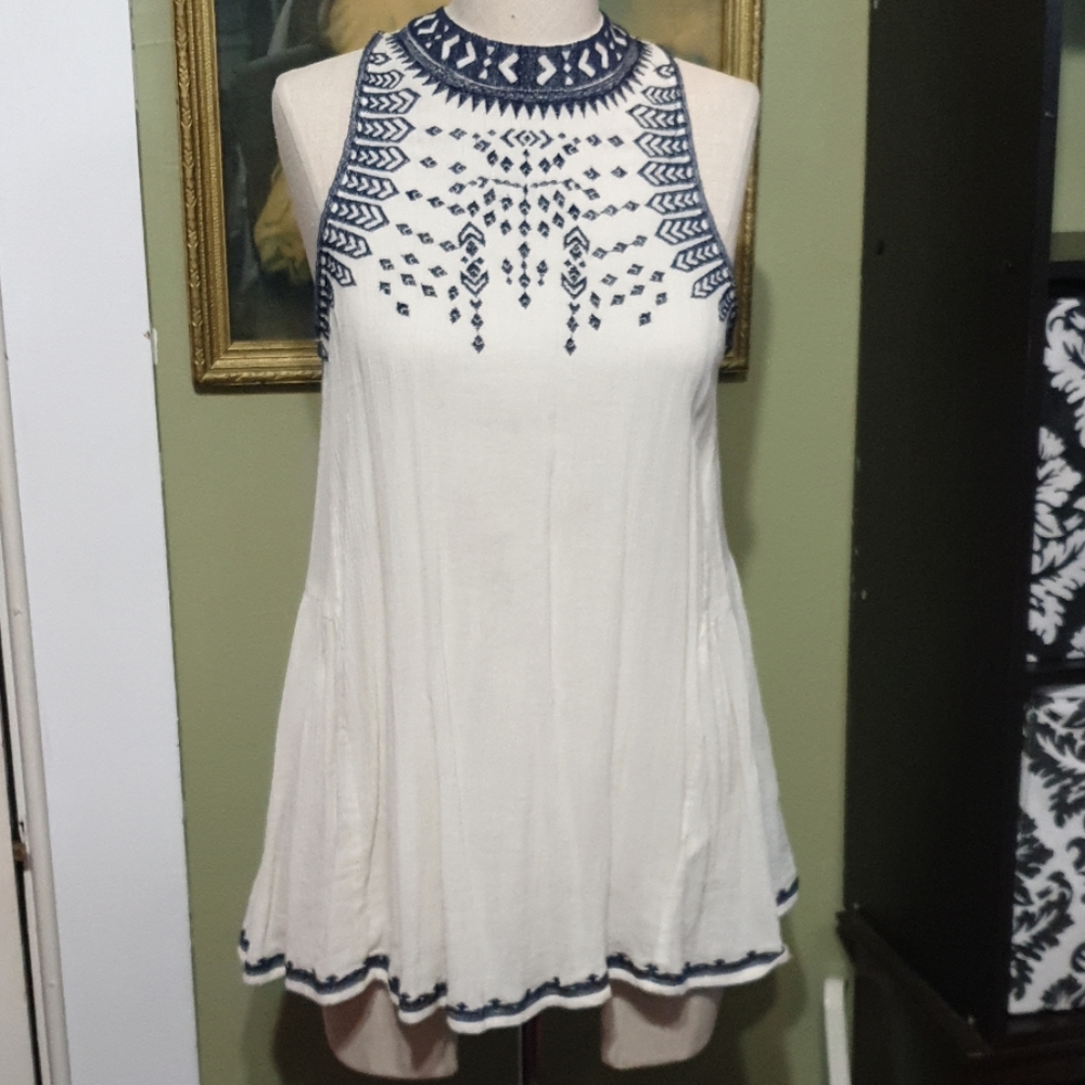 Altar'd State sleeveless top
